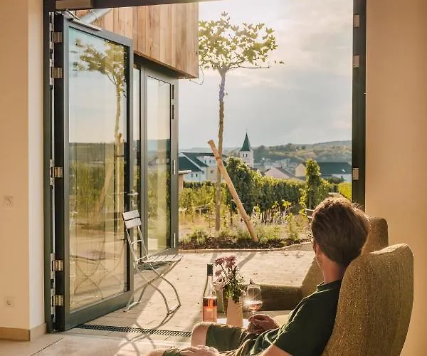 Zeit Bei Sauerweins לינה וארוחת בוקר 3*